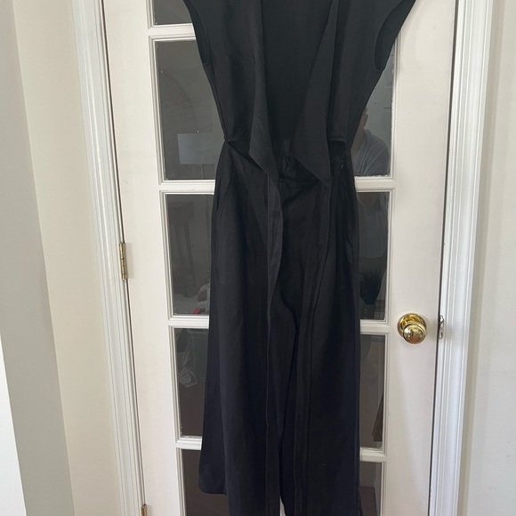 Aritzia/ Wilfred Braxton Linen Wrap Cut Out Jumpsuit -  size 0 - Picture 5 of 12